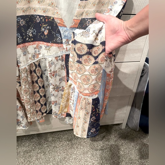 Love Riche Boho and Lace 70’s Style Multi Patterned Top Size Large - Picture 4 of 13